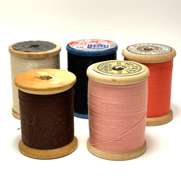 Vintage Thread On Wooden Spools Lot Of 30 - Picture 7 of 12